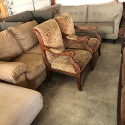 Vintage Chair Set “WE DELIVER”