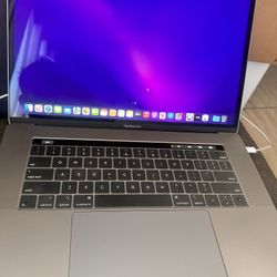 MacBook Pro 15” 2018
