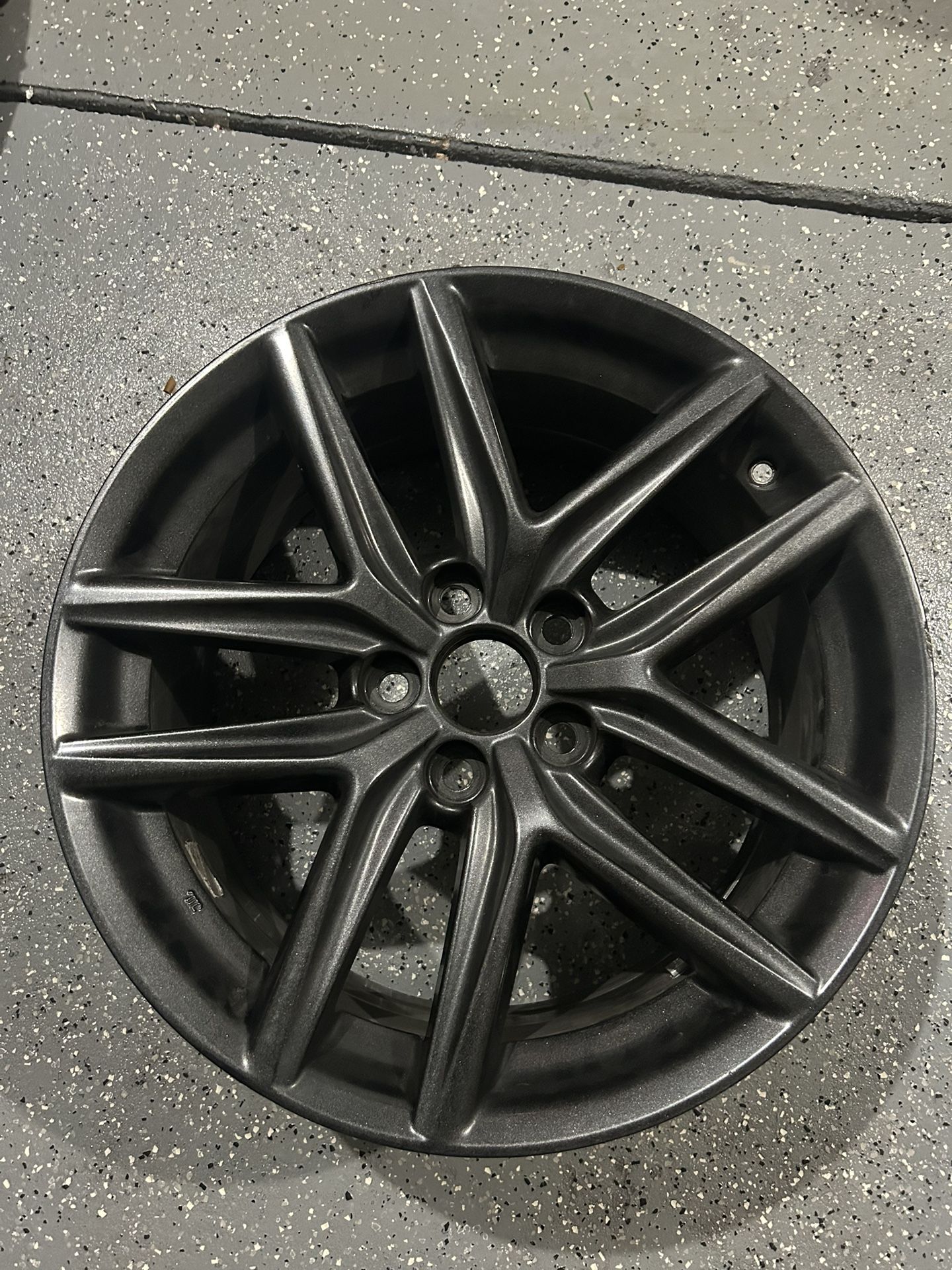 Lexus 18” Rim