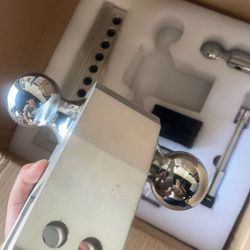 Adjustable Trailer Hitch Ball Mount 