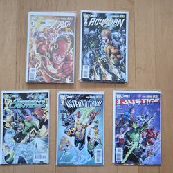 DC New 52 Flash, Aquaman & Justice League Comic Lot (Includes #1 Issues)
