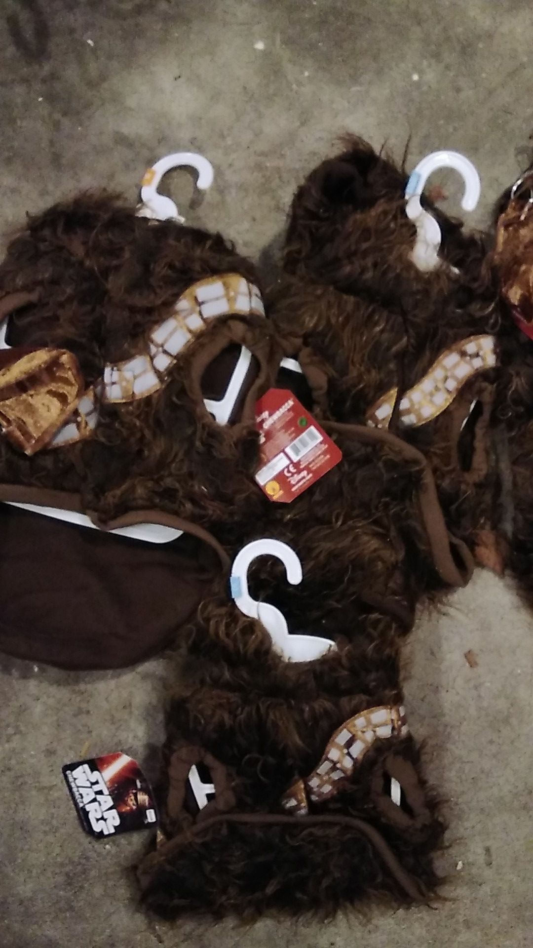 Dog Halloween costume Chewbacca sizes small and medium new with