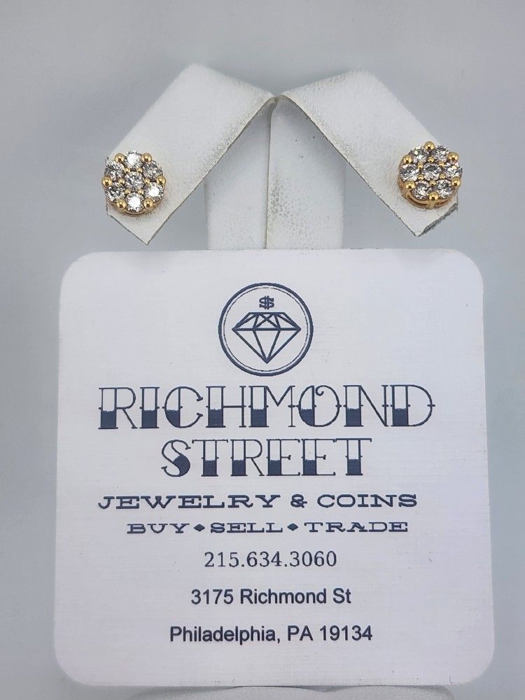 10k gold 1.30ctw Si diamond cluster earrings