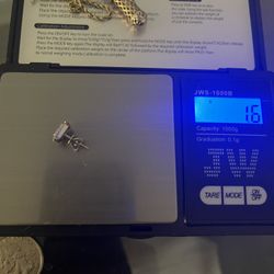 18kt Solid White Gold Earring With Pointer/bageutte 
