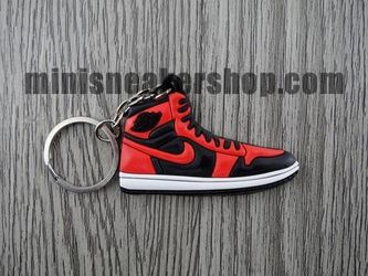 FLAT SILICON JORDAN 1 KEYCHAIN- CHICAGO