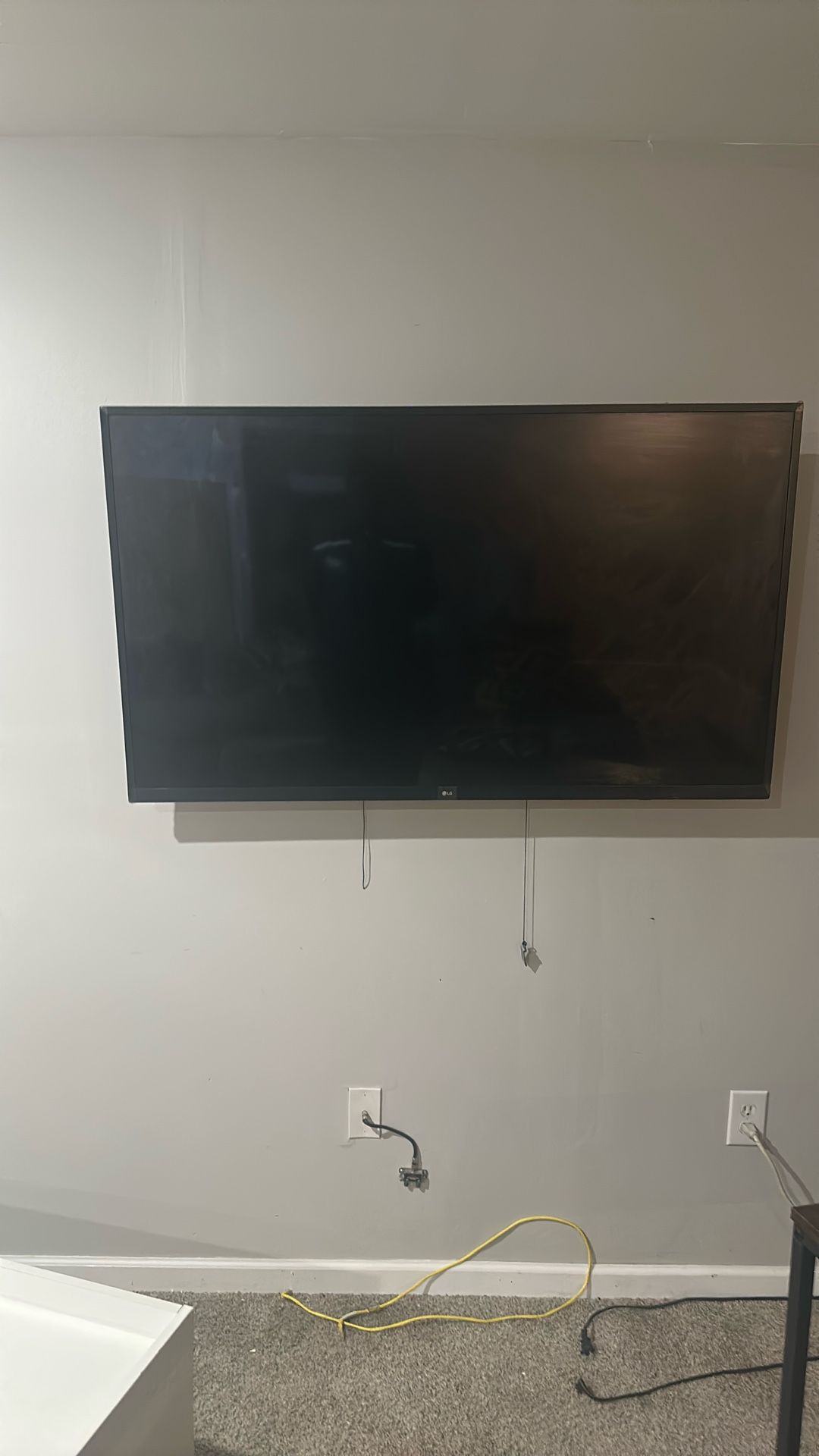 55 Inch LG TV