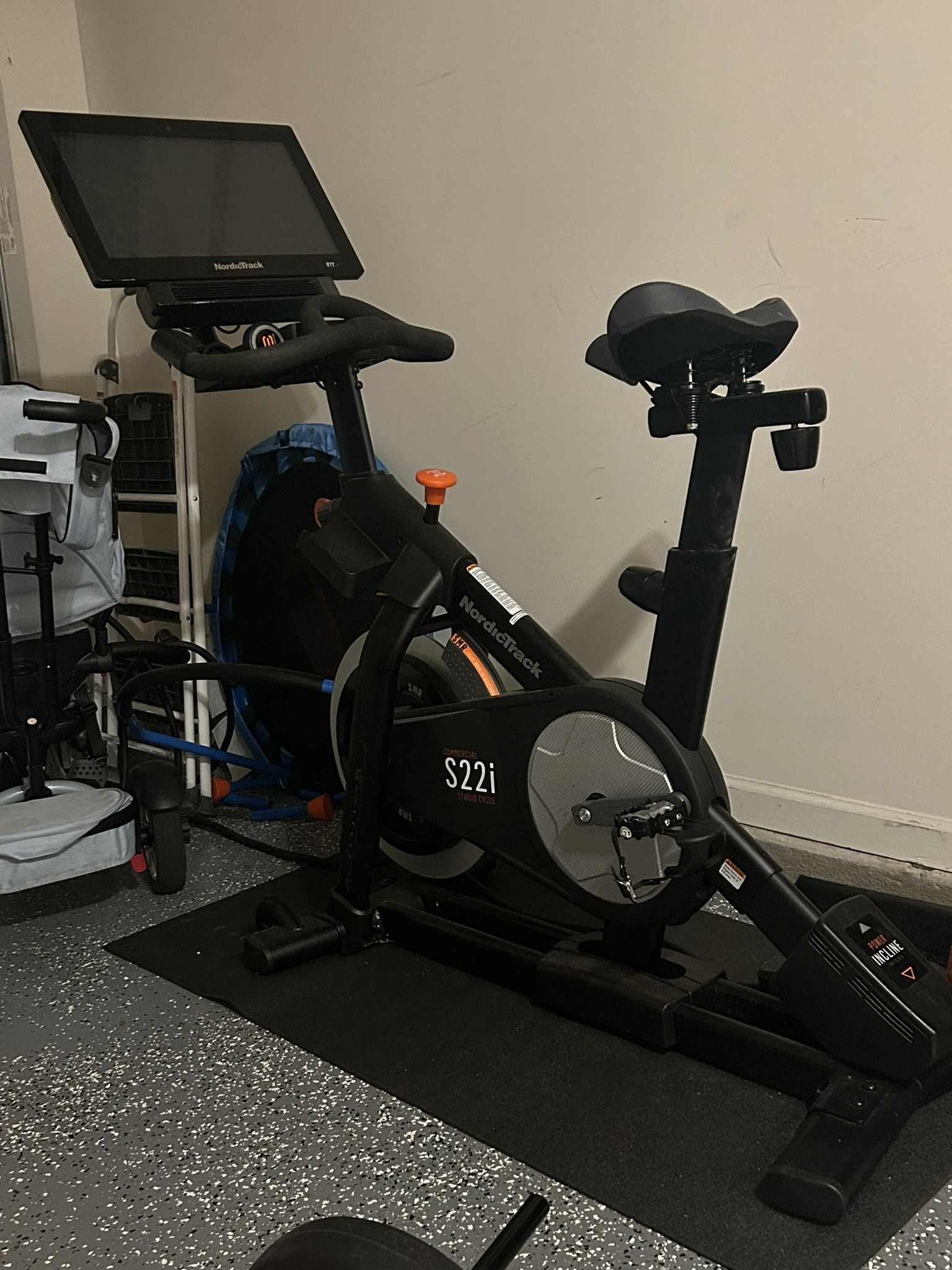 Nordiac Track Commercial S22i Studio Cycle