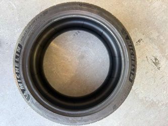 Michelin Pilot Sport 4s 285/35 ZR20 104Y DOT 35 24