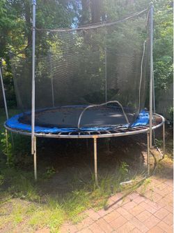 Free Trampoline
