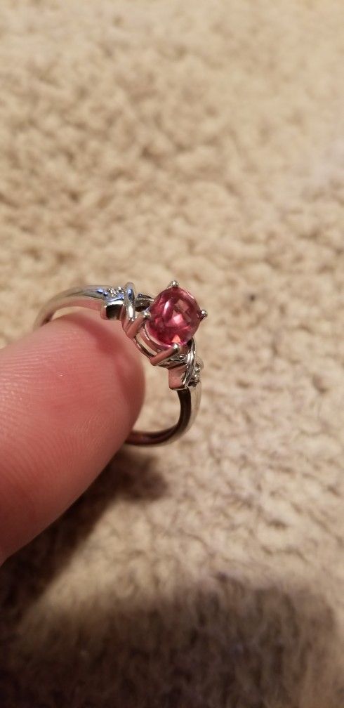 10k White Gold and Ruby Ring