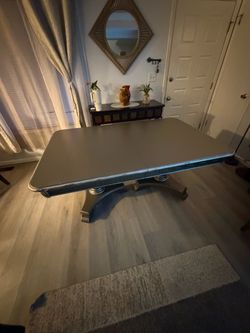 Dinning table with 6 chairs