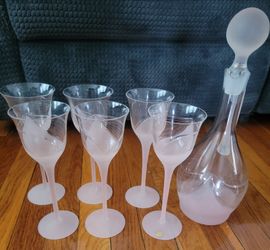 Vintage (1980) Melinda pink art deco frosted  cut glass decanter and wine  glass set (6)