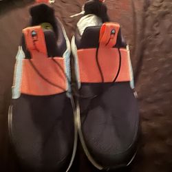 Champion Sneakers Size 5,5 Women 