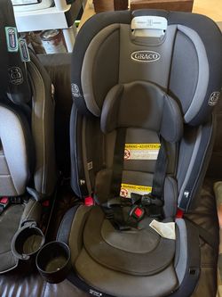 Graco SlimFit3 LX 3-in-1 Convertible Car Seat in the grey/black.