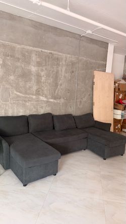 Sectional sleeper sofa