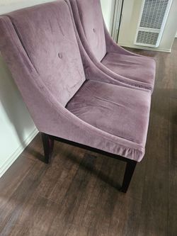 I have 3 nice chairs like new $30 for all 3