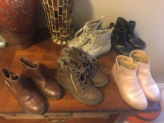 Girls winter boots size 11c