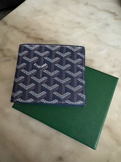 blue card holder