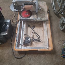 Ridge Wet Tile Saw  With Two Blades For $50 