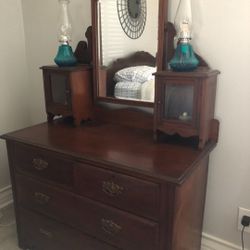 ANTIQUE DRESSER WITH MIRROR