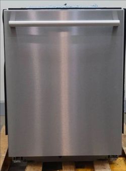 Bosch 500 Series 24" Built-In Bar Handle Dishwasher with Anti-Fingerprint in Stainless Steel
SKU#: 7
UPC: 47
Model: SHX65DM5N