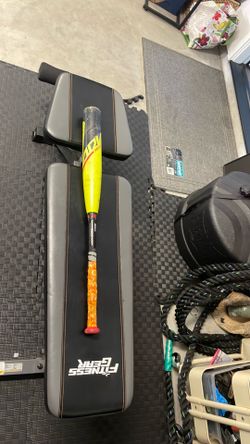 Easton bat