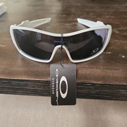 OAKLEY SUNGLASSES 