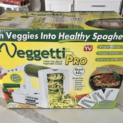 Vegetti Pro Tabletop Spiral Vegetable Cutter, new in box