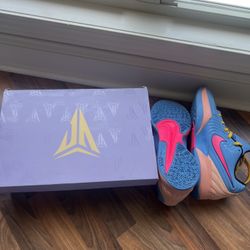 JA 2 Blue Beyond/Hyper Pink