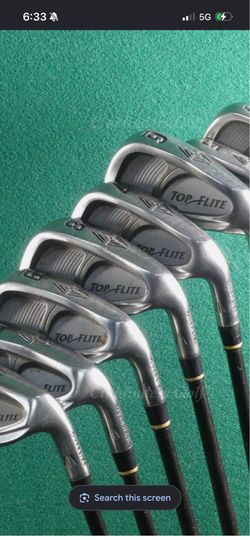 Any golfers looking for clubs