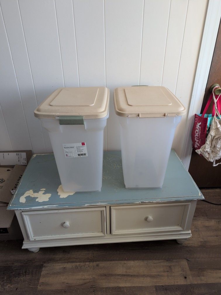 2 Pet Food Storage Containers, 55qt (42lbs Of Dry Food)