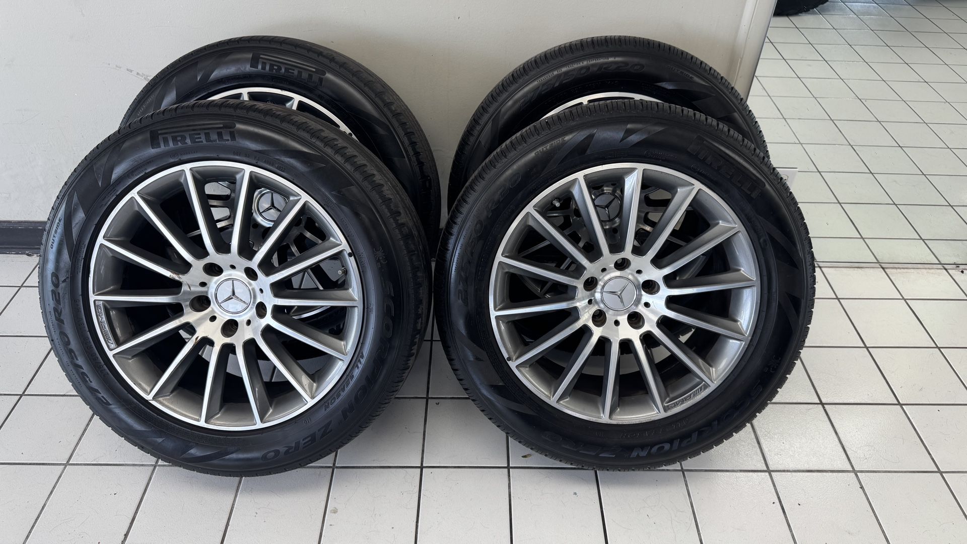 Mercedes G Wagon Wheels