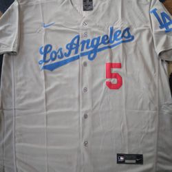 Freddie Freeman Dodgers Jersey Gray Colorway..everything Stitched..size Xl  for Sale in Long Beach, CA - OfferUp