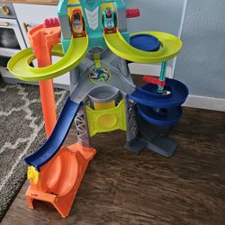 Fisher Price Launch And Loop Race Track