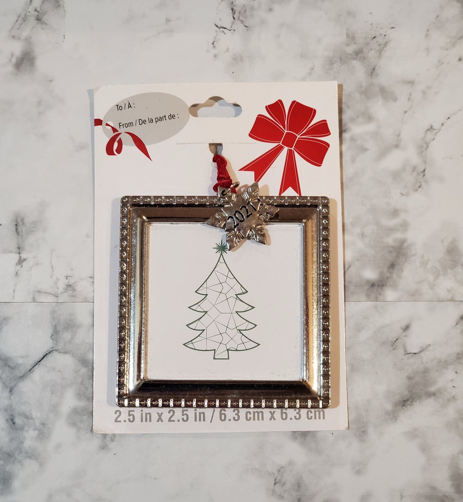 2021 Merry Christmas Metal Ornament Frame Decor 2.5 in. x 2.5 in.
