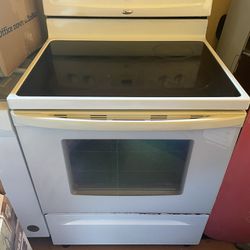 Washer, Dryer, Oven And Dishwasher 