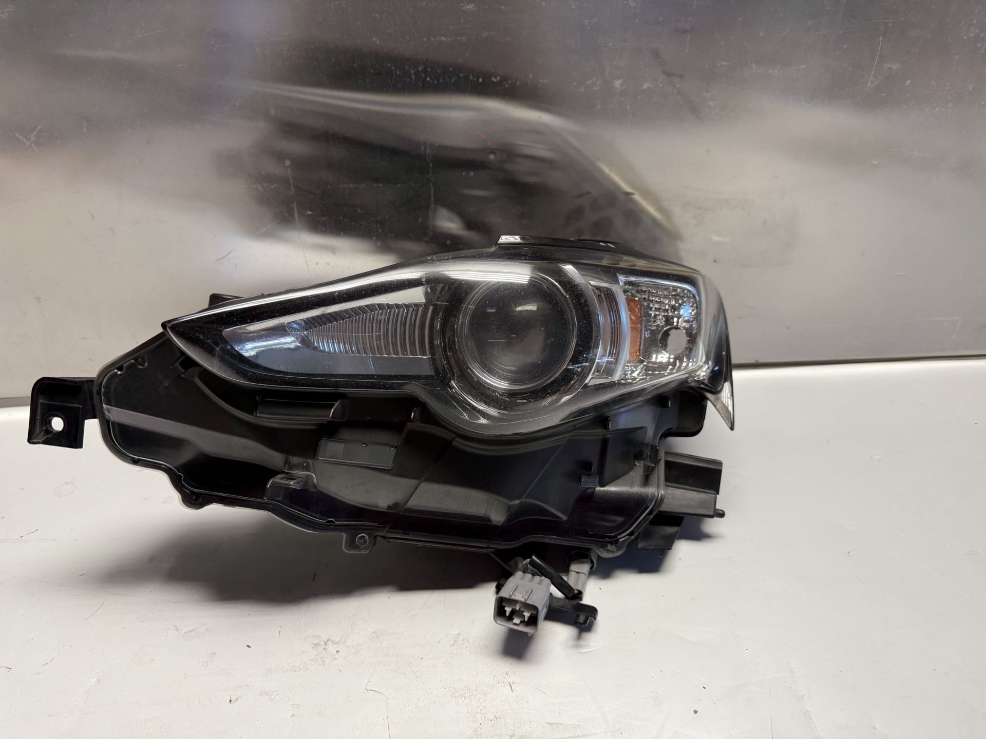 2014 2015 2016 2017 LEXUS IS 250 Left Headlight 