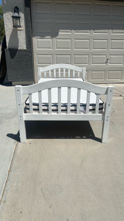 Bed frame/mattress