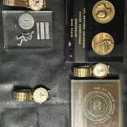 Multiple Hall Of Fame Coach Memorabilia (Lot) One Of A Kind! Bulova Watches 1973