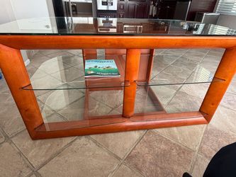 Coffee table - like new