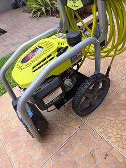 Ryobi Gas Pressure Washer 2.5 GPM Honda Engine