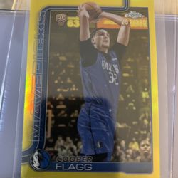 Cooper Flagg Topps Chrome Yellow Refractor /275