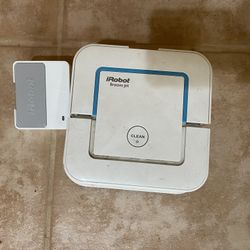 iRobot Braava Jet 240 Robot Mop Cleaning Vacuum