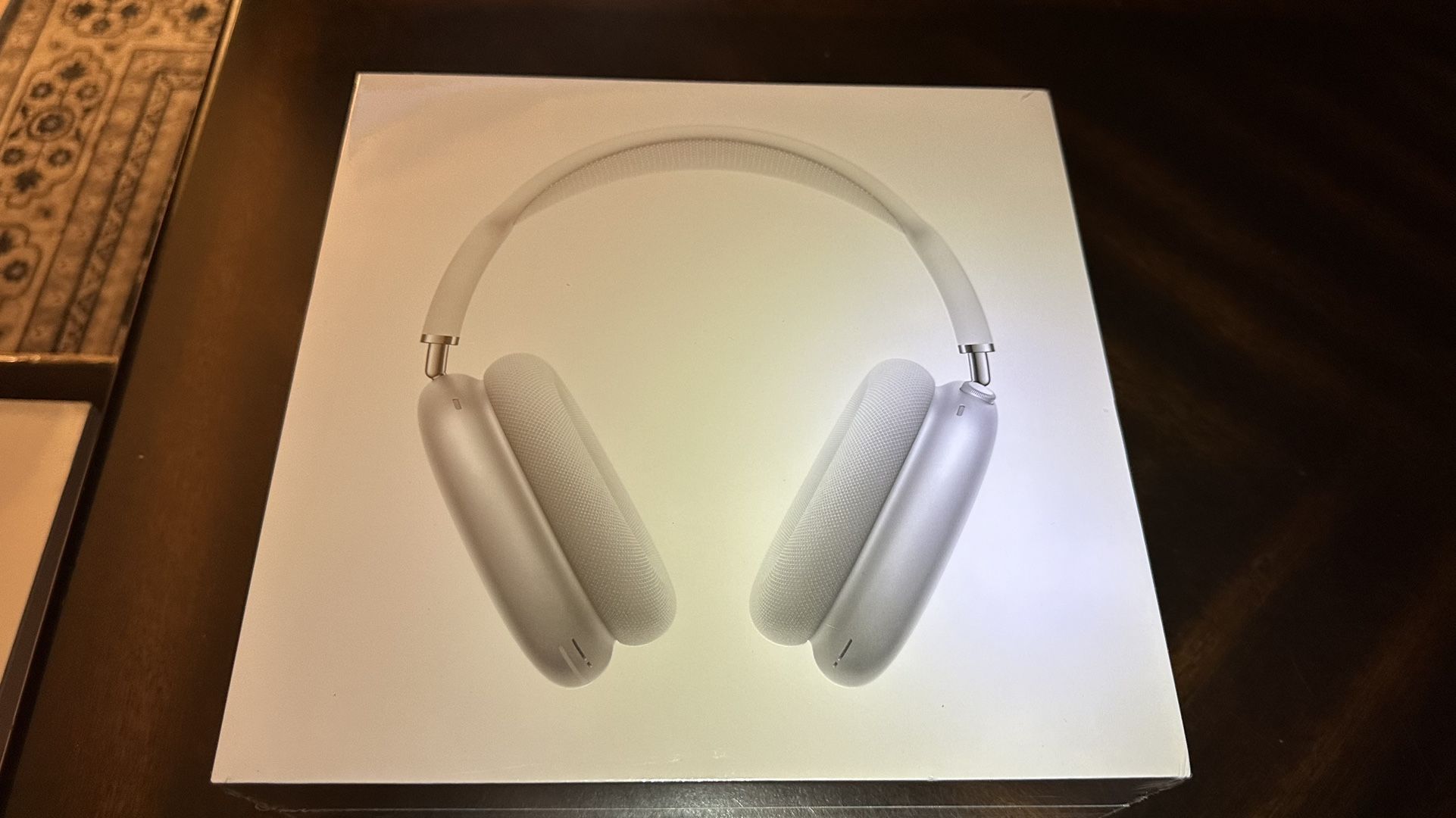 Apple AirPods Max Headphones