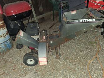 Craftsman Gas-Powered Wood Chipper Shredder