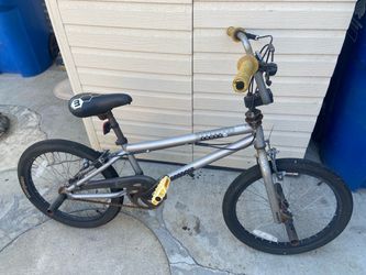 Mongoose bmx bike