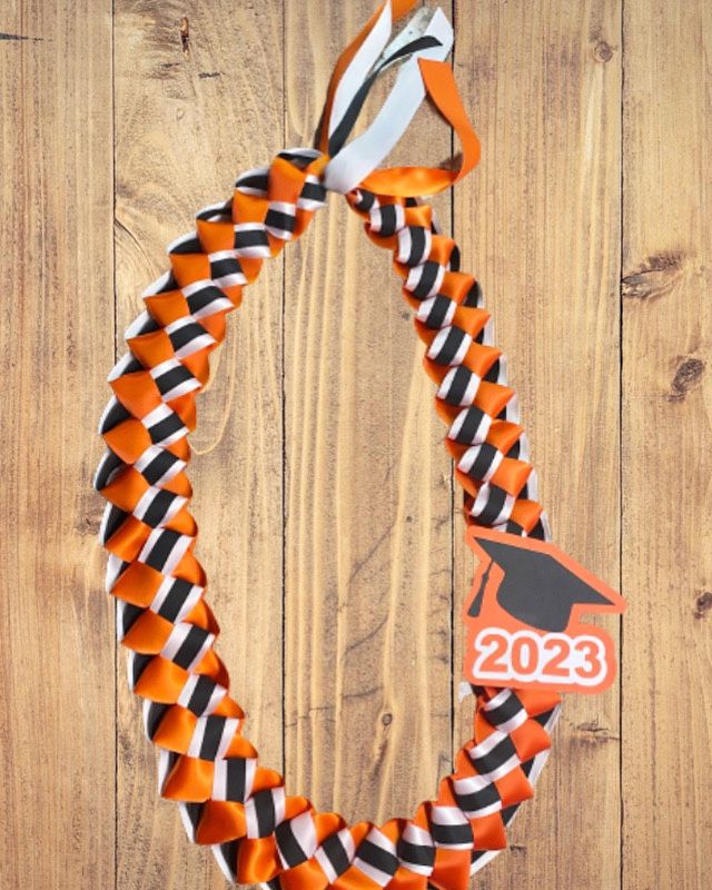 Graduation Leis Any Colors for Sale in Los Angeles, CA OfferUp