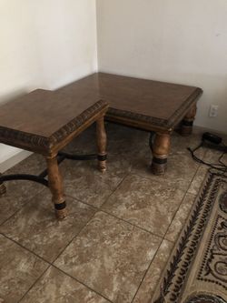 Coffee table with side table