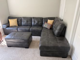 Sectional Sofa Leatherette