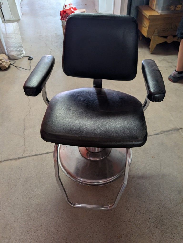 Barber Chair